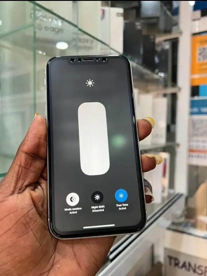 iPhone XR Blanc Débloqué