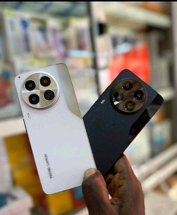 Smartphone TECNO Camon 30