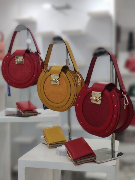 Sacs à main ronds élégants