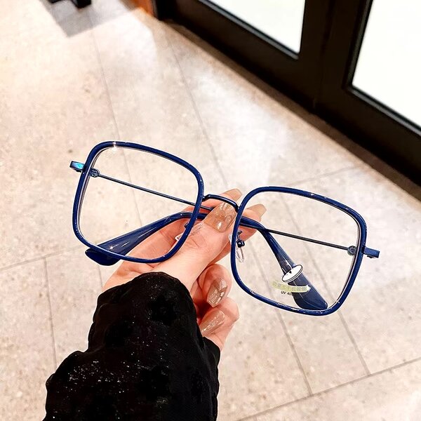 Blu Ray Fashion glasses