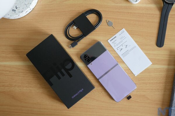 Samsung ZFlip4
