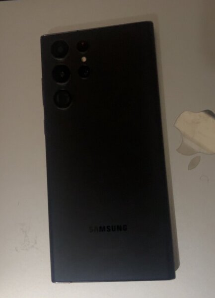 Samsung Galaxy S22 Ultra 5G 256gb black unlocked