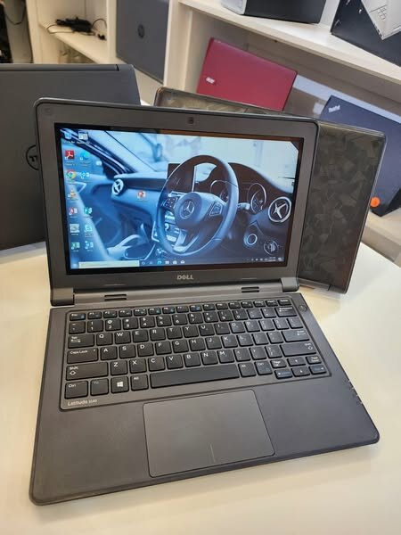 SUPER NEAT DELL LATITUDE 3160