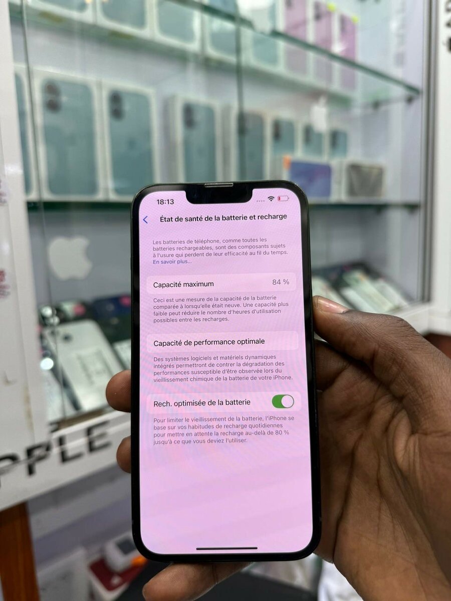 iPhone 13 128go en bon état