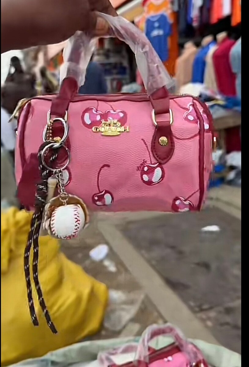 Sac à main fleuri coloré