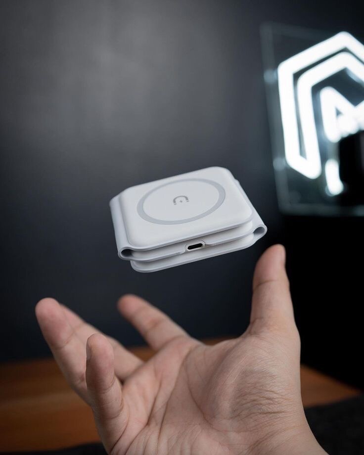 3 in 1 portable and wireless charger