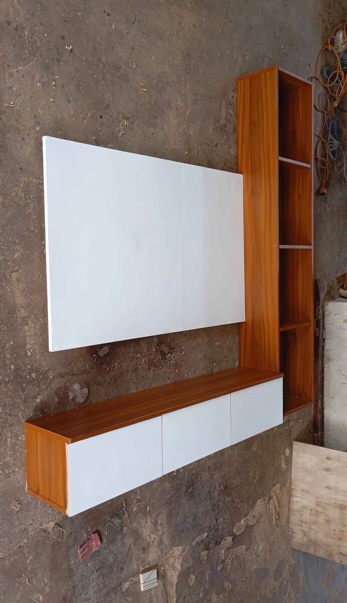 Meuble TV moderne mural