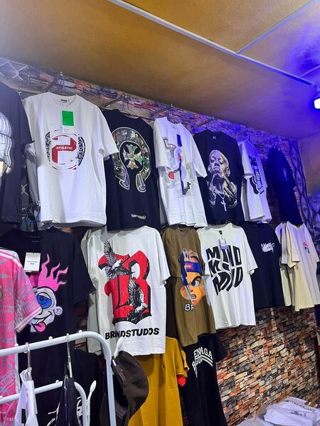 T-shirts imprimés tendances