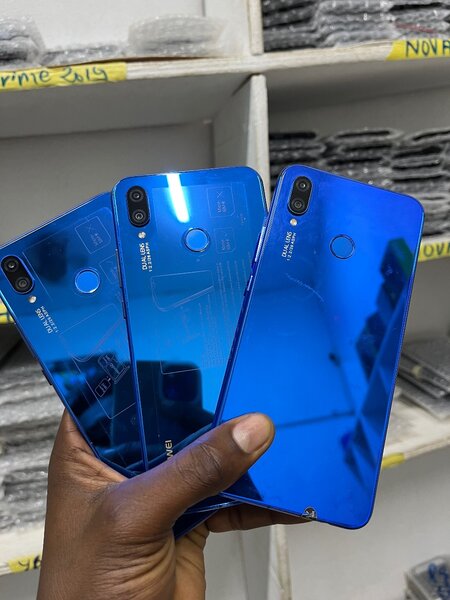 Huawei Nova 3i