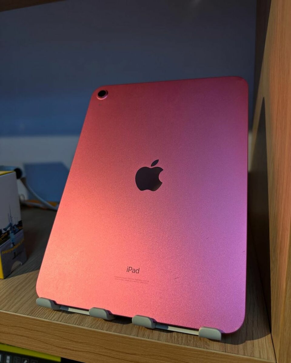 Apple iPad 10th Gen