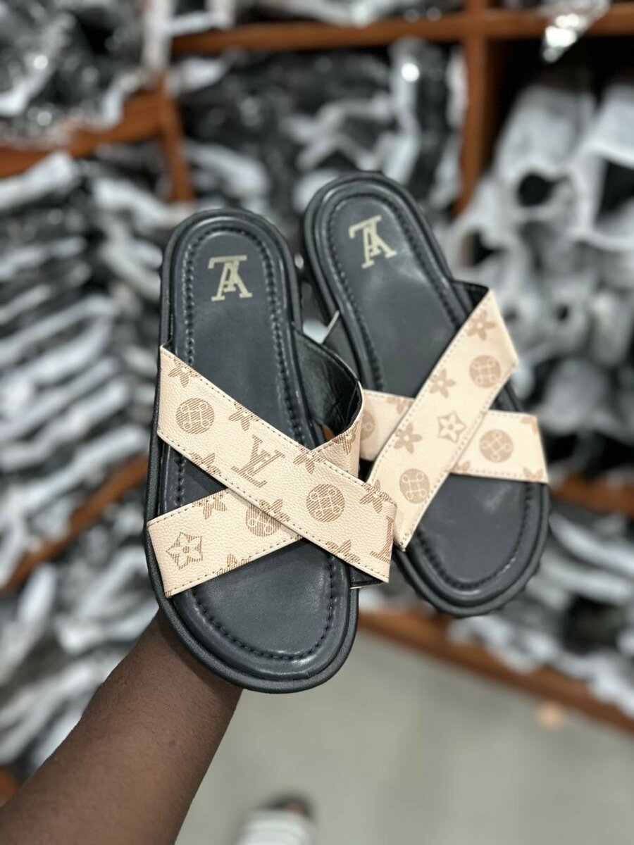 Sandales de Mode Élégantes