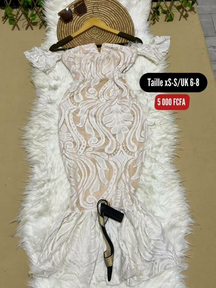 Robe sirène en dentelle