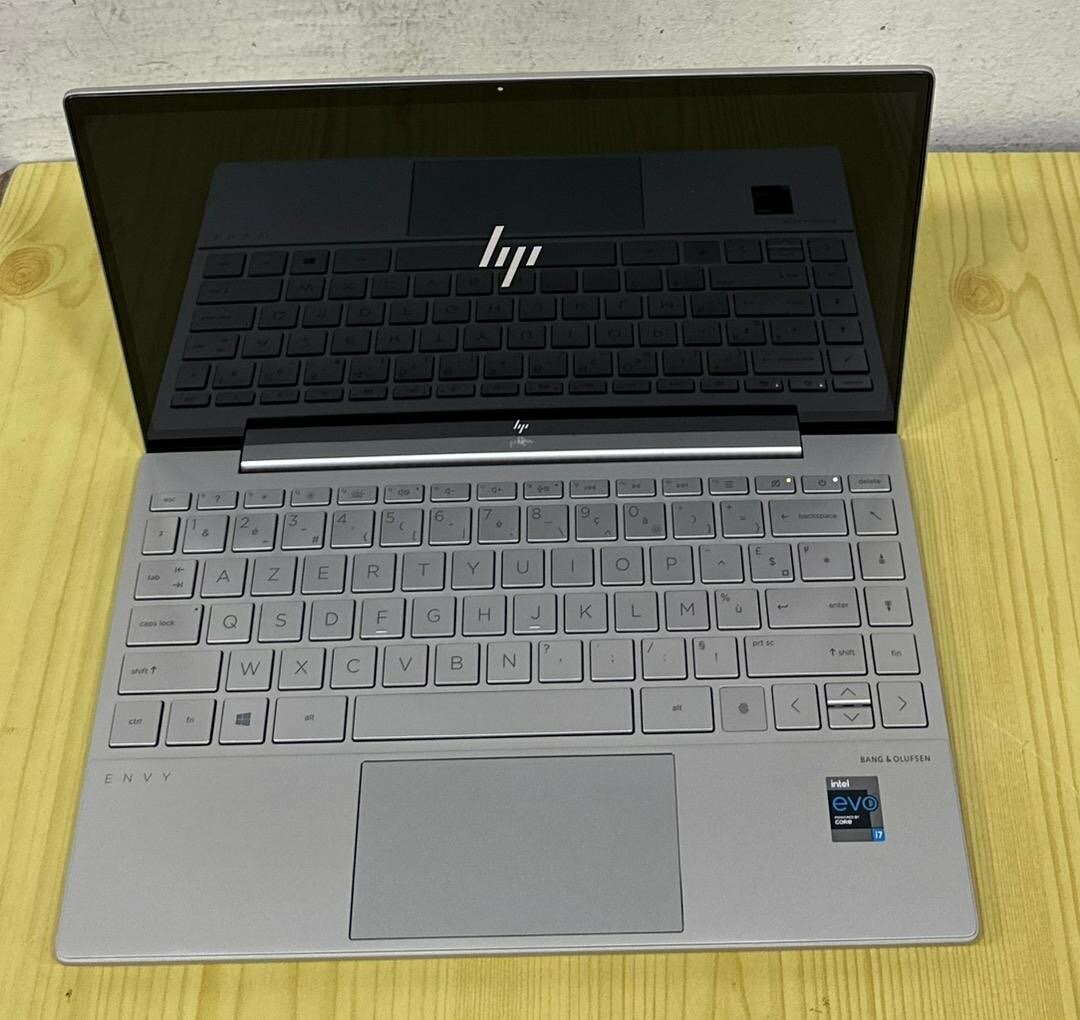 ✓HP ENVY 13 CORE I7 11TH GEN  ✓SSD 256GB*RAM 16GB  ✓PROCESSE