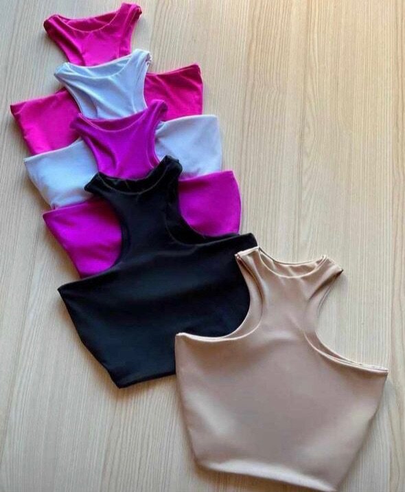 Crop tops tendance pour femme