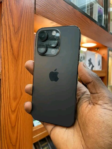 iPhone 14 Pro Max Noir