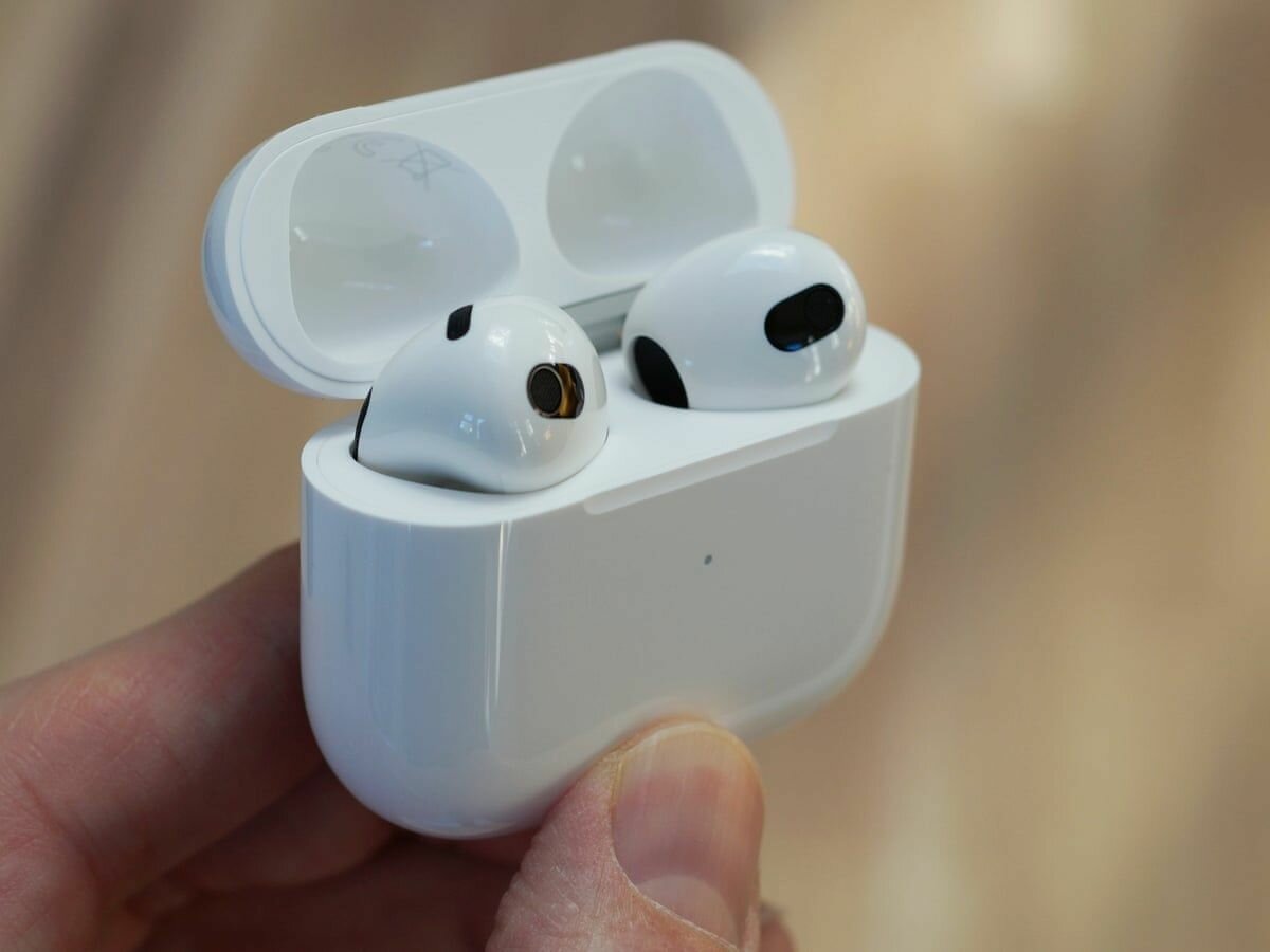 Original Apple Airpod 3