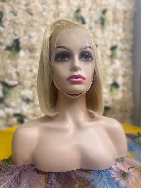 Perruque Blonde Lace Front Élégante