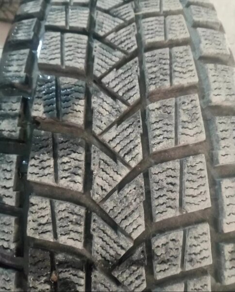 Зимние шины 17р