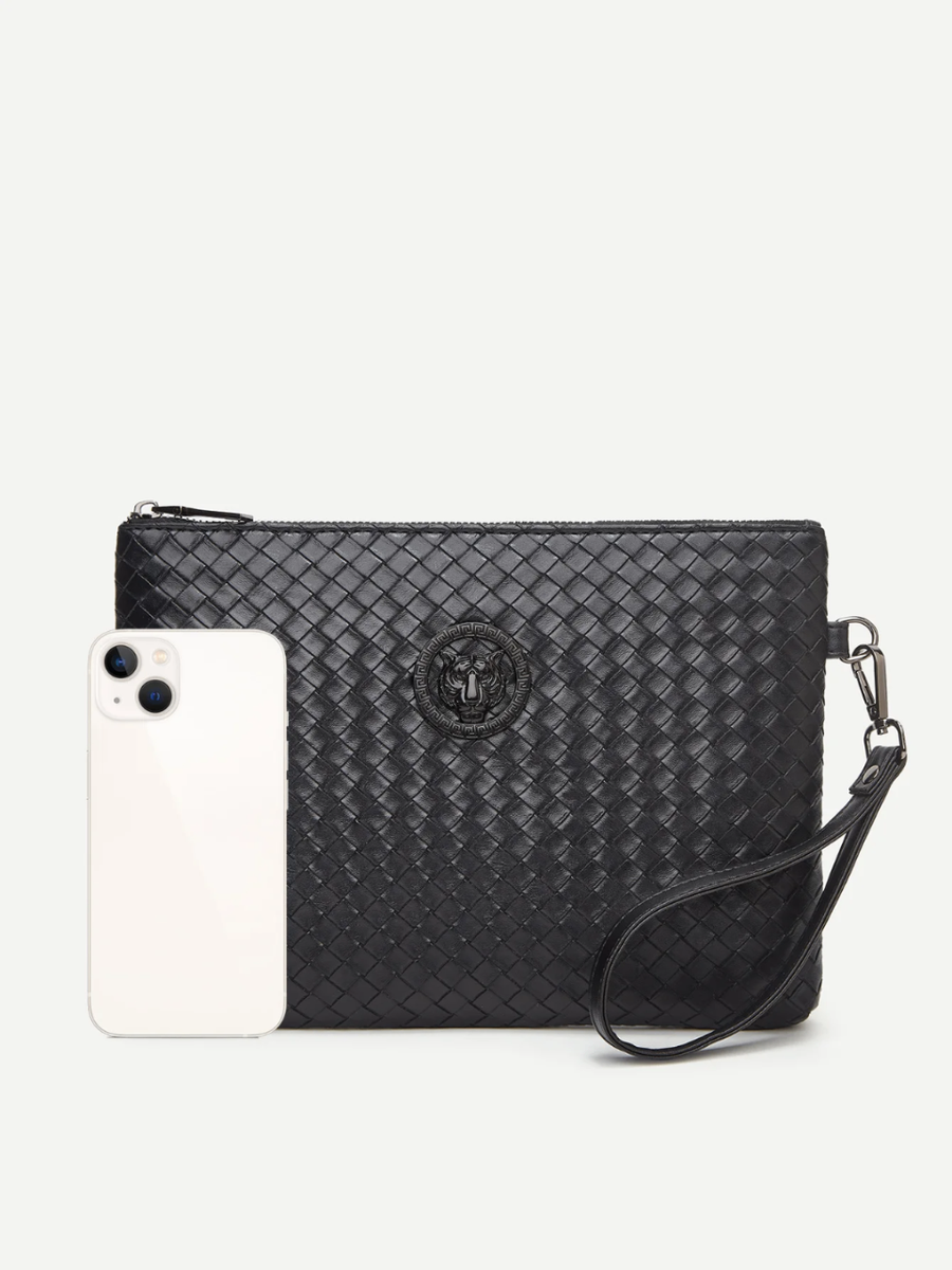 Pochette en cuir tressé élégante