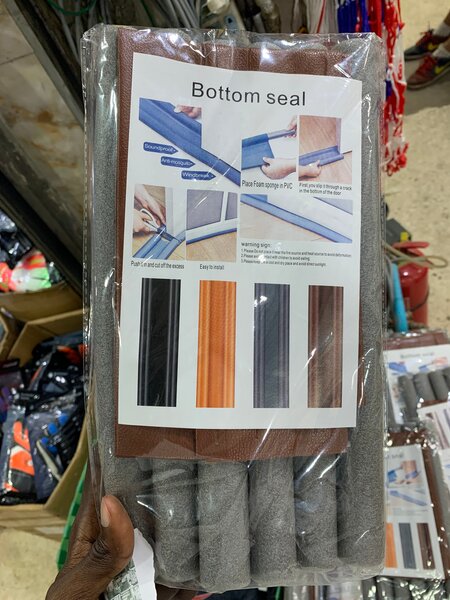 Bande d'étanchéité porte