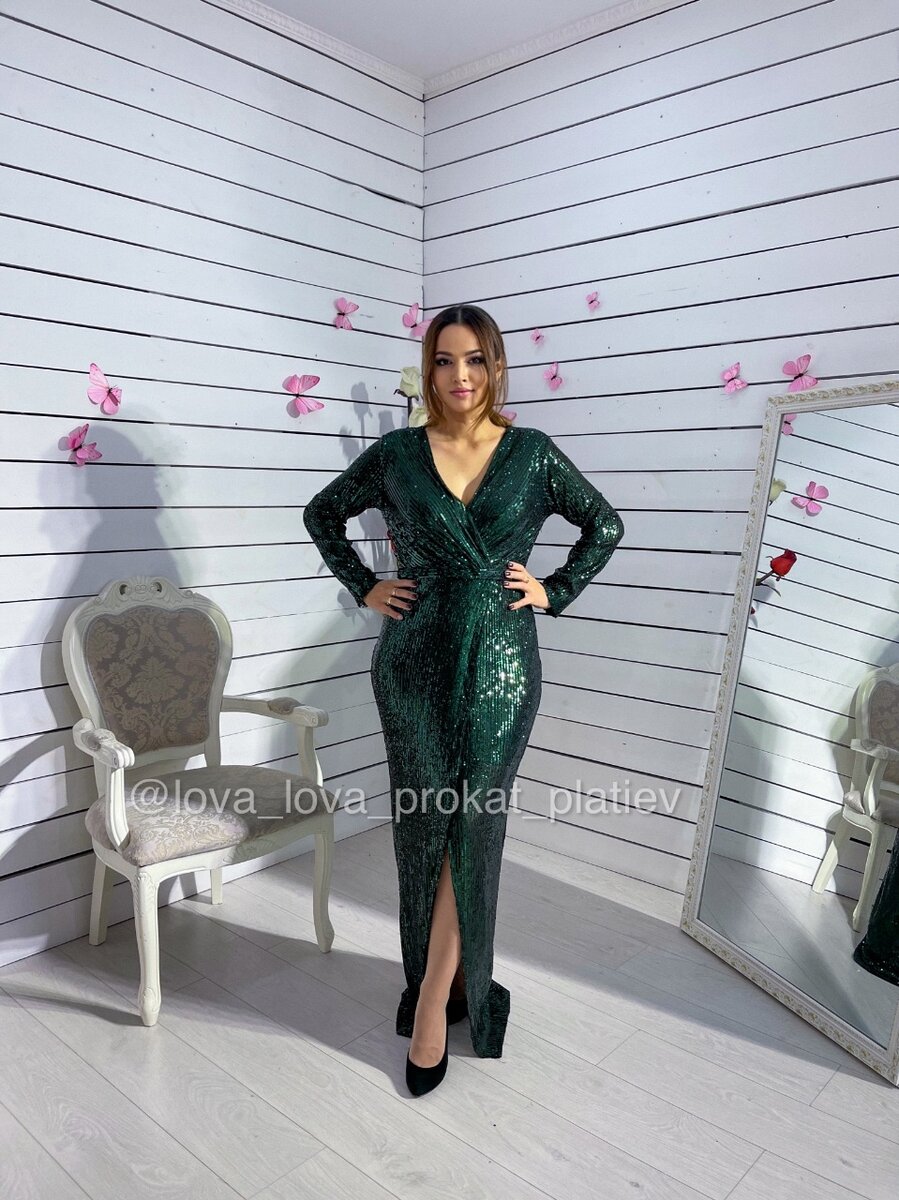 Изумрудное платье в пайетках 46-52 размер