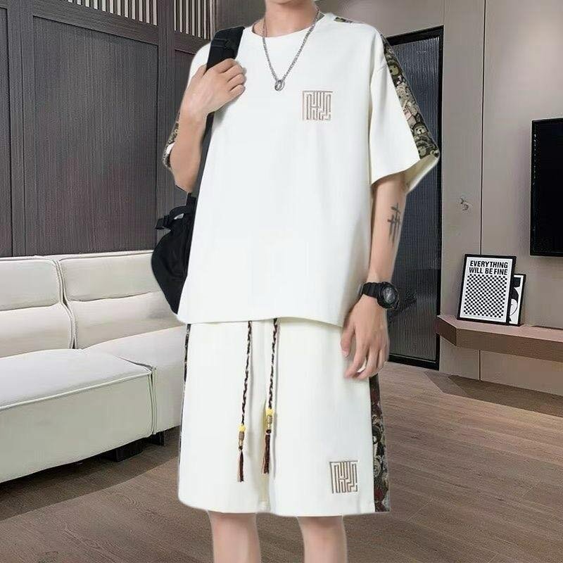 Ensemble de très bonne qualité