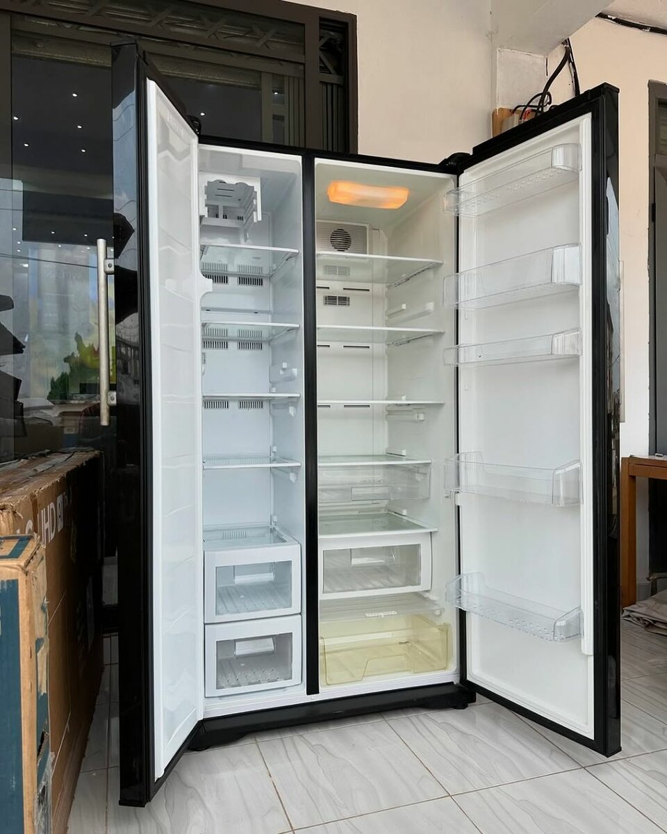 BLACK BEKO SIDE BY SIDE REFRIGERATOR
