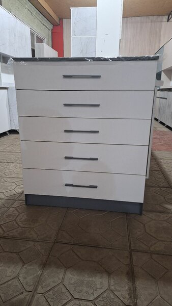 Камод для вещей