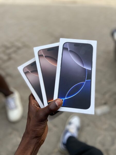 iPhone 16 pro max 256GB