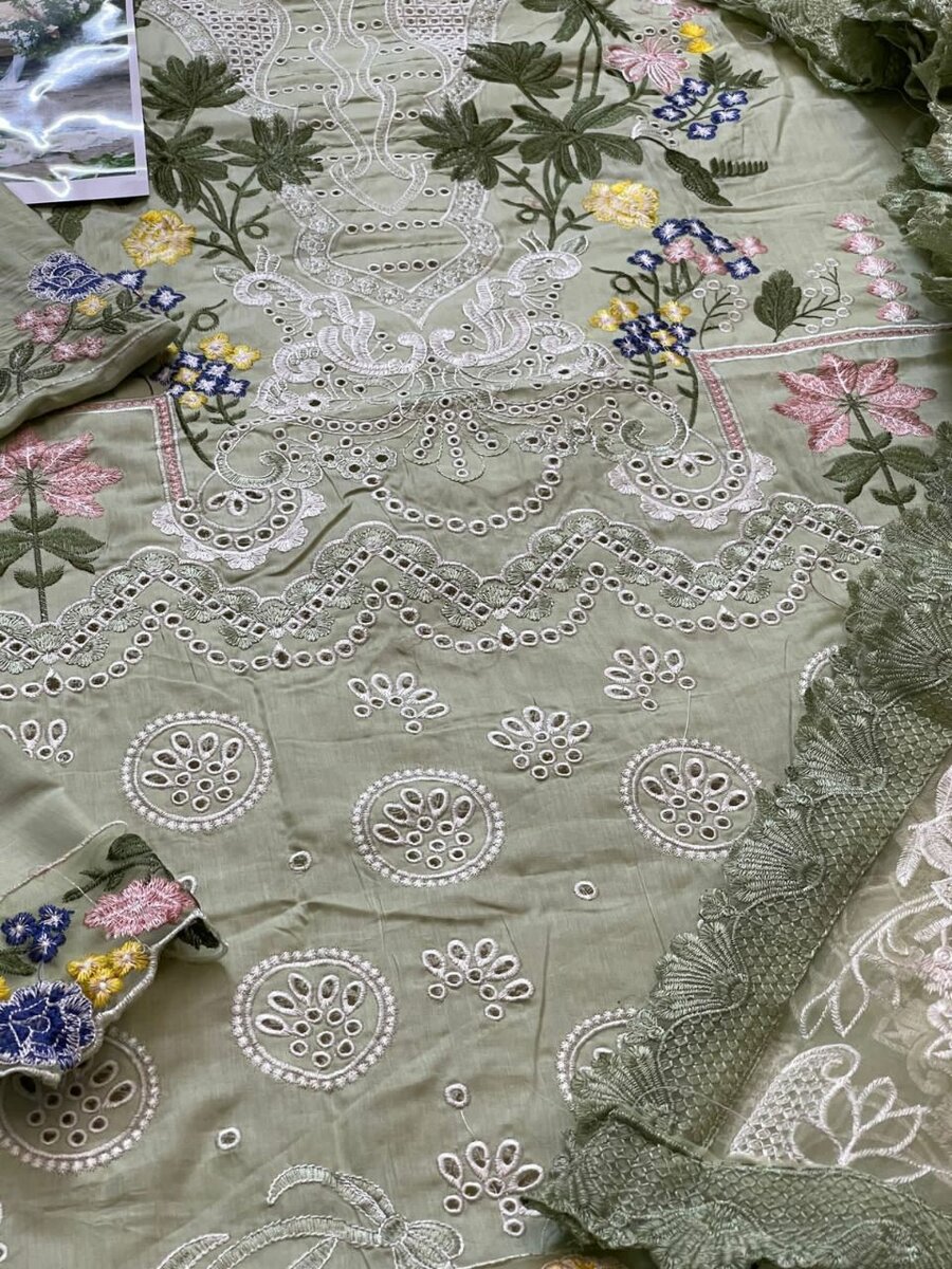 Maryam Hussain Lawn