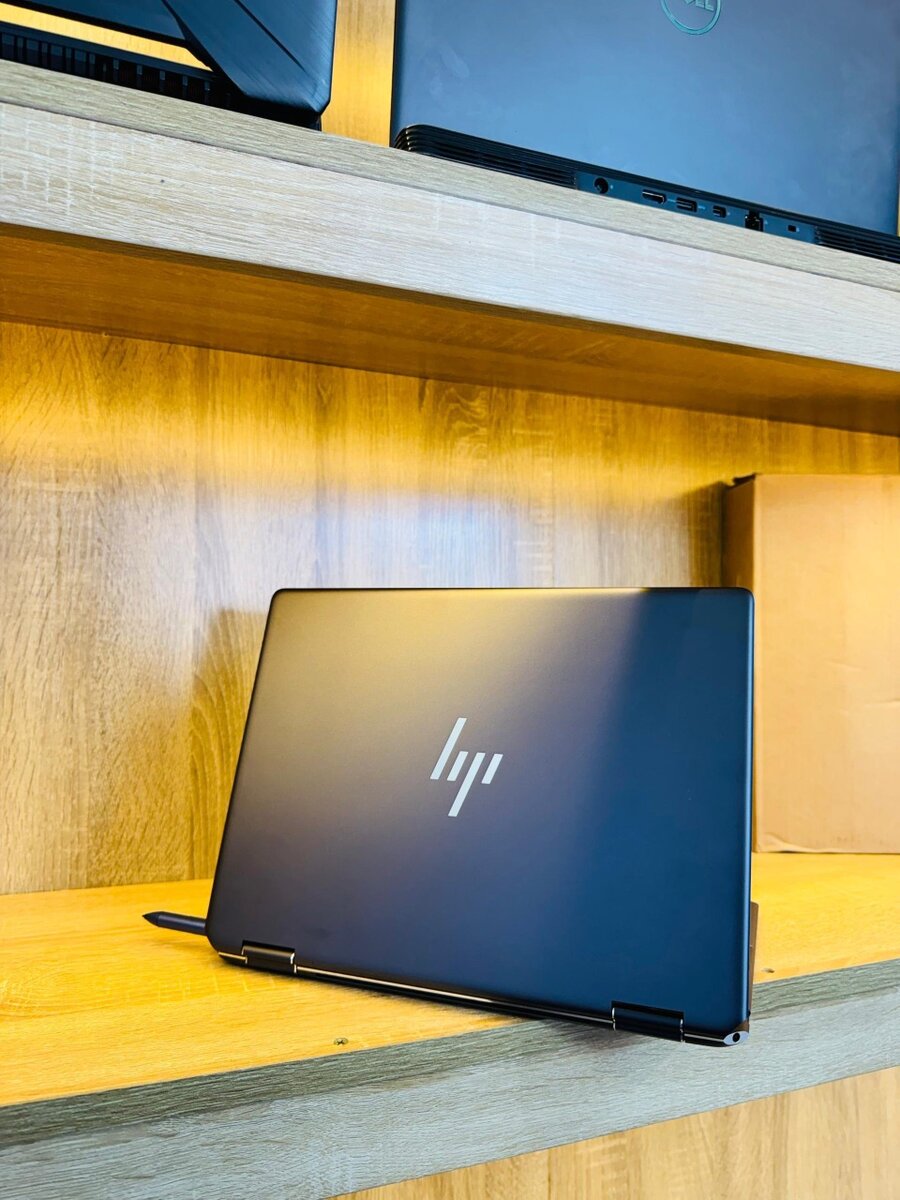 HP HP Spectre x360 2-in-1 Laptop