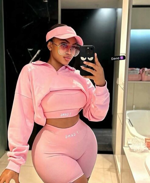 Ensemble de sport rose tendance