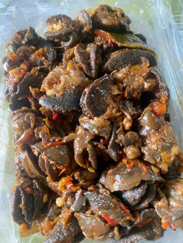 Escargots sauté claclo aloco