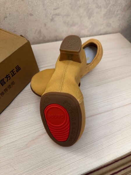 Танцевальные туфли