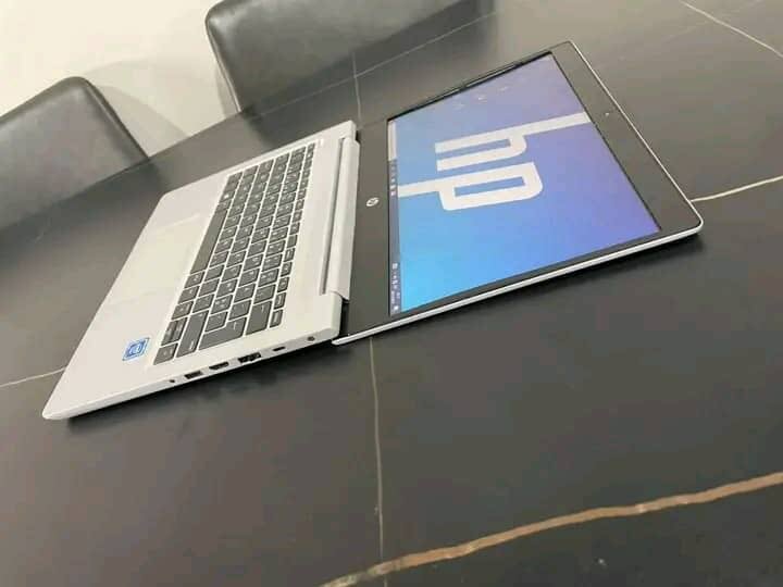 Ordinateur Portable HP Performant