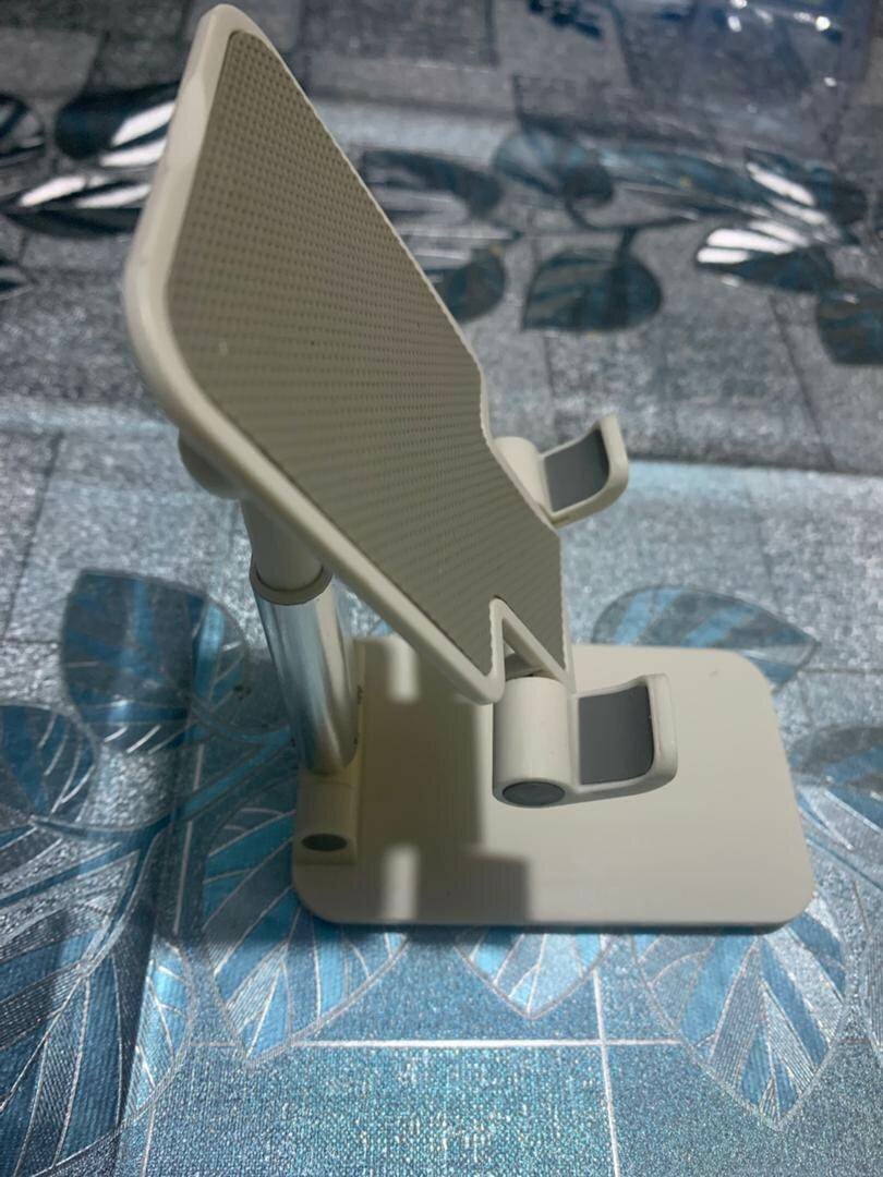 Support téléphone réglable