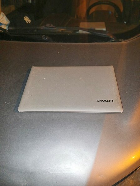 Ordinateur portable Lenovo