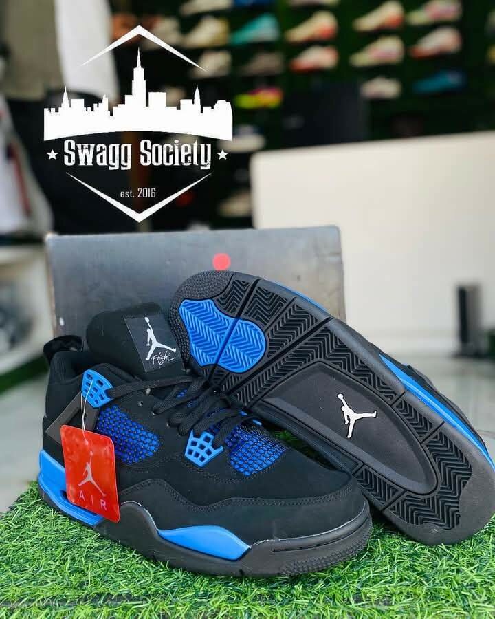 Air Jordan 4