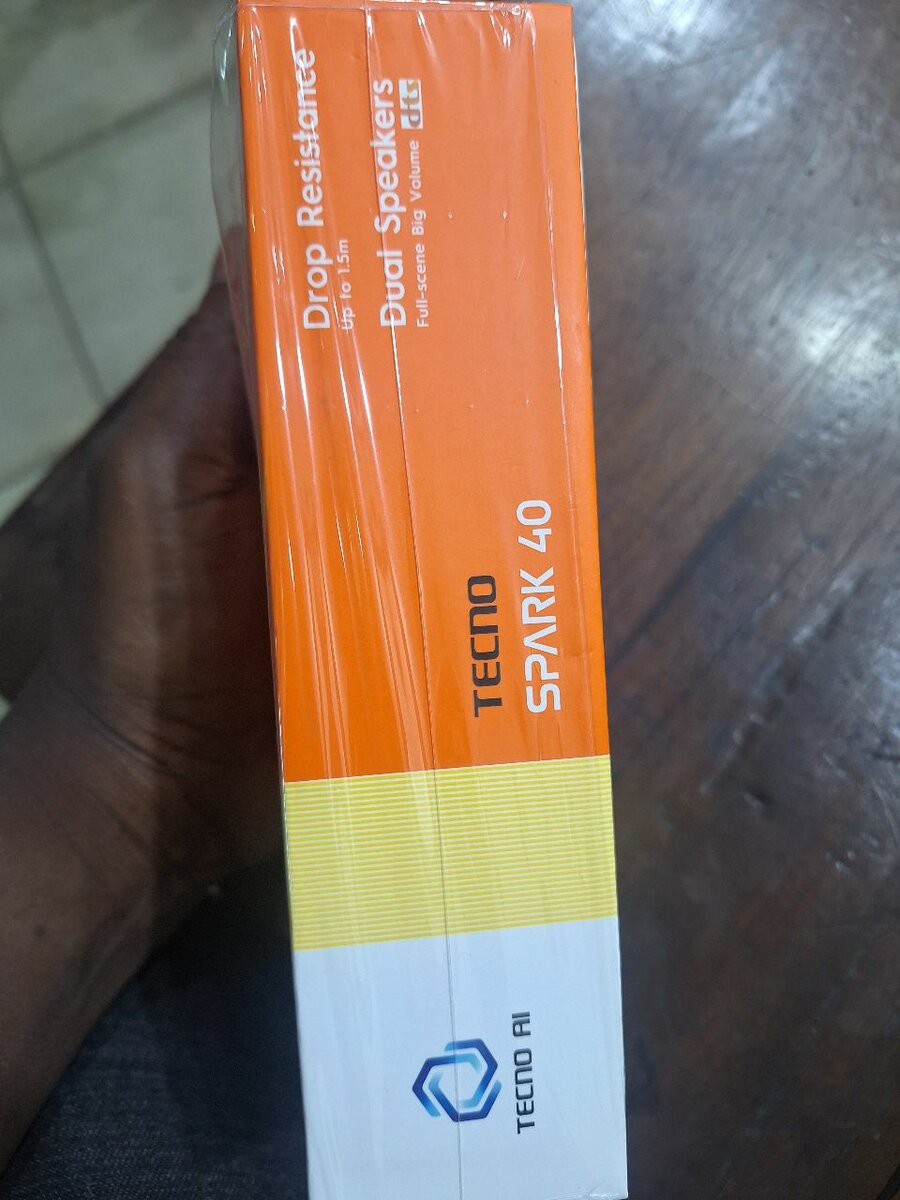 Smartphone TECNO Spark 40