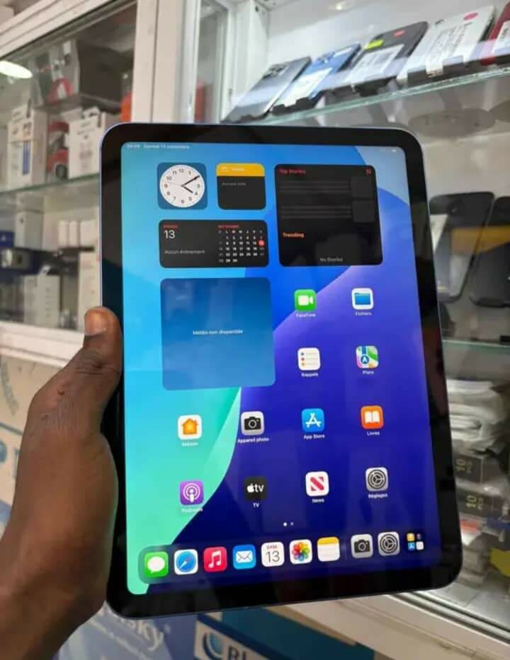Apple iPad Bleu 10.9" WiFi