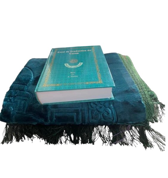 Tapis + coran français arabe phonetique