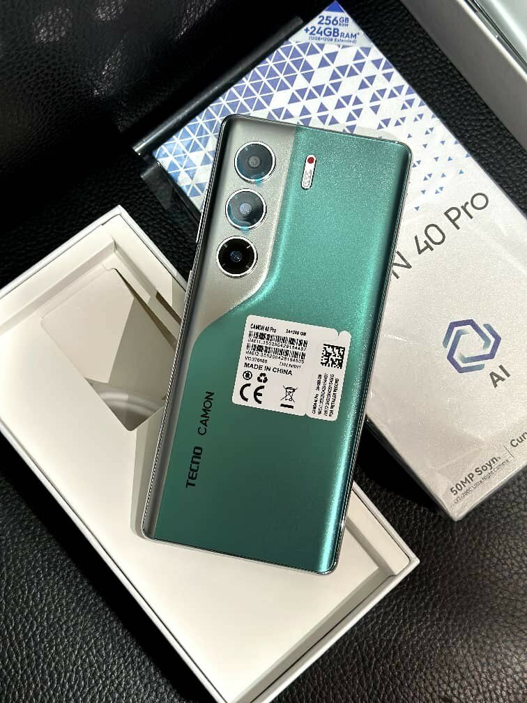 TECNO Camon 40 Pro