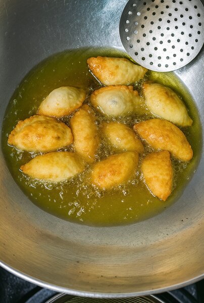 Petits Pâtés Frits Gourmands