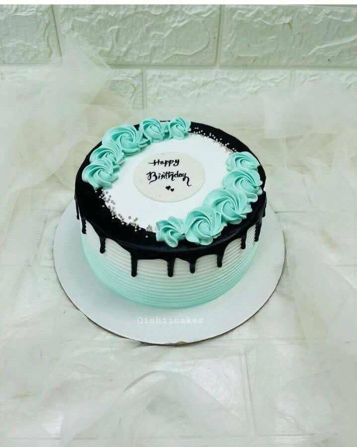 Gâteau d'anniversaire décoratif