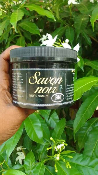 Savon Noir Royal Comestik