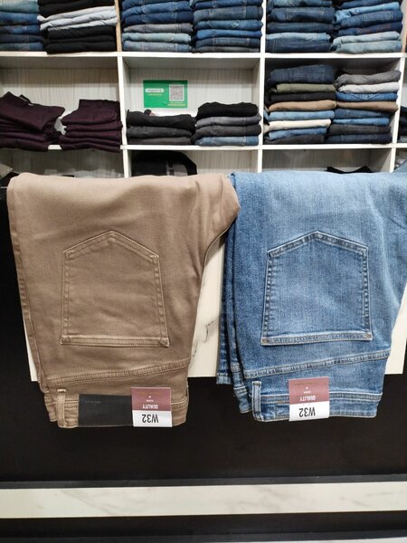 Jean's