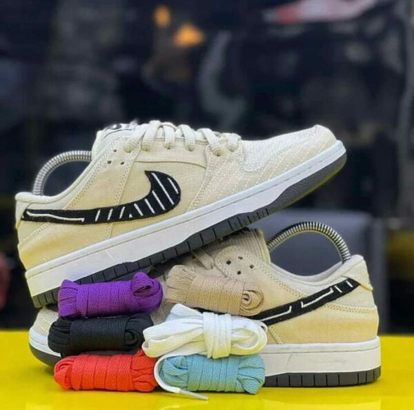 Nike SB-Dunk low Albino & Preto