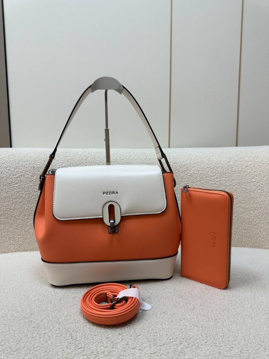 Quality luxury girly hand bags