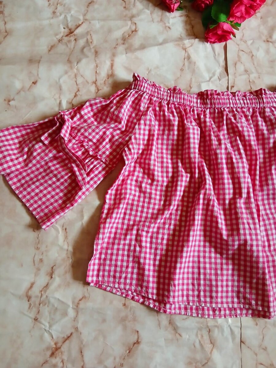 New George Off shoulder top