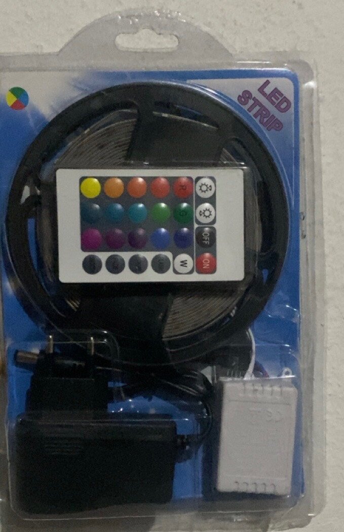 Ruban LED multicolore télécommandé